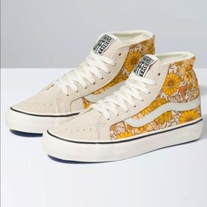 Vans Trippy Floral Sk8-Hi 38 Decon SF Shoes Women’s Size 7.5